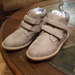 Michael chukka boot.